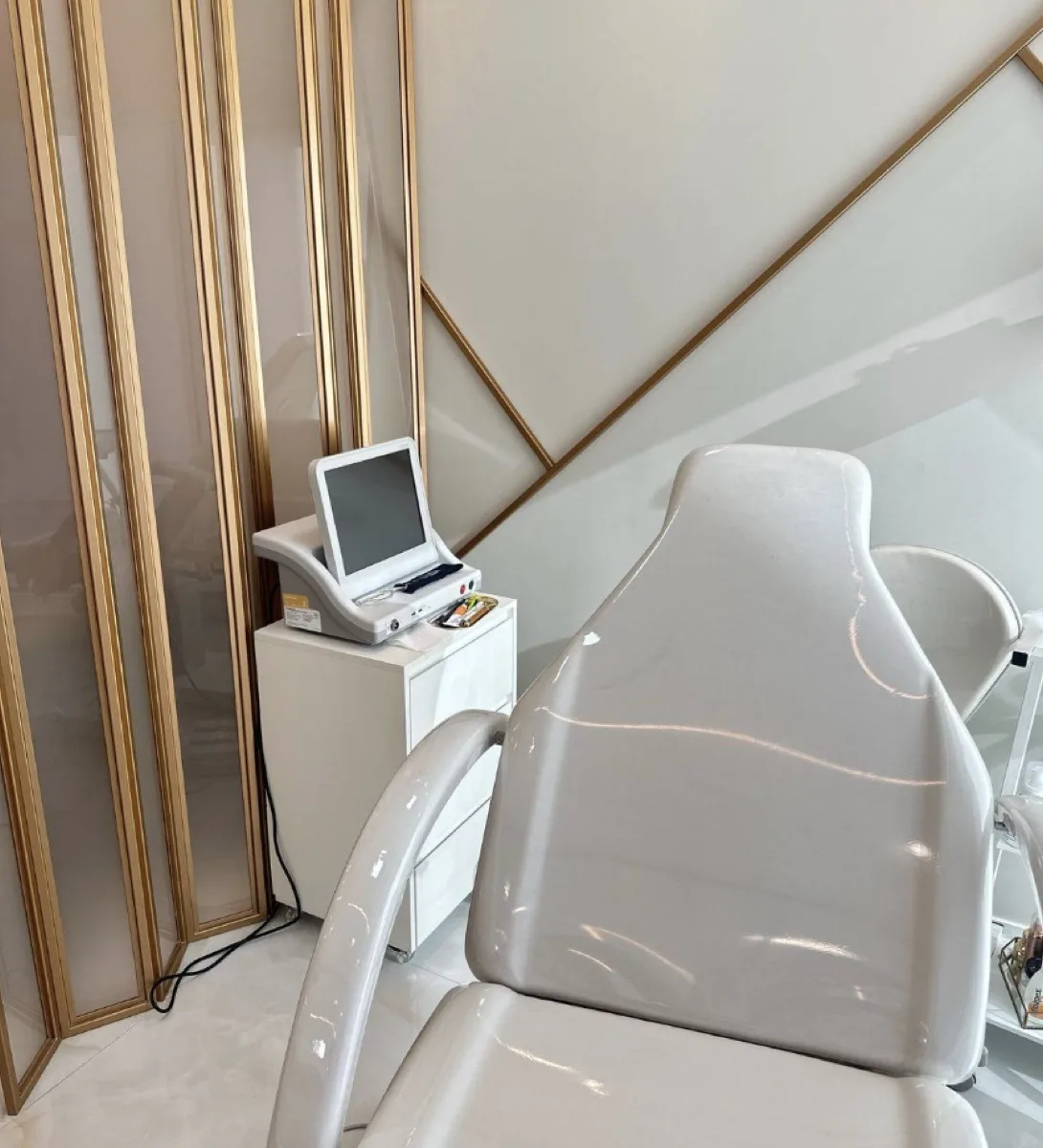 Cabine de tratamento com o equipamento Ulthera
